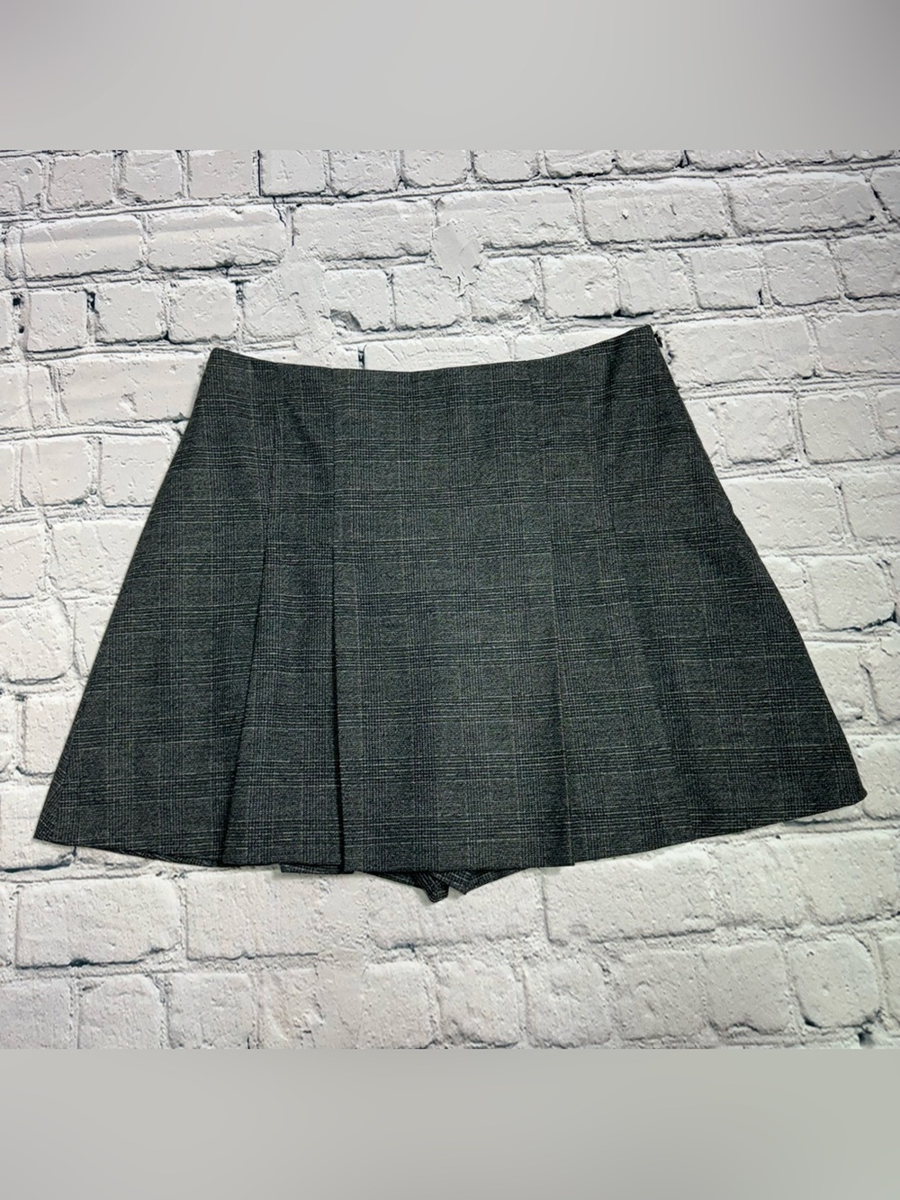 Zara Dark Gray Plaid Pleated Mini Skort Preppy Twee Academia School Girl Size M